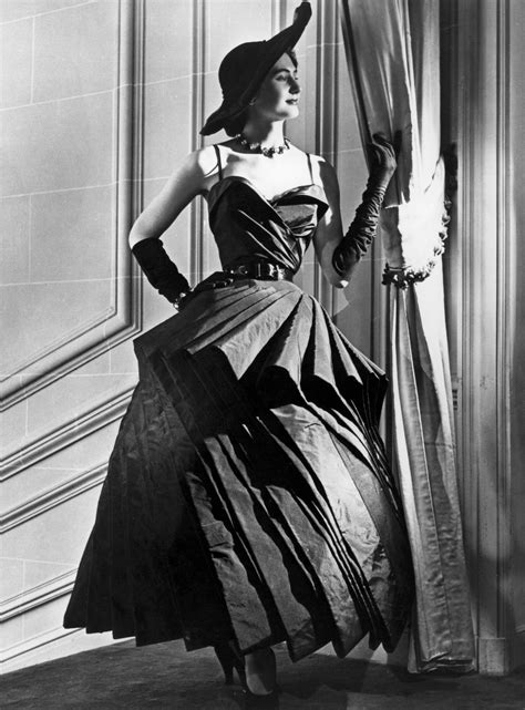 dior iconic look|christian dior most famous dress.